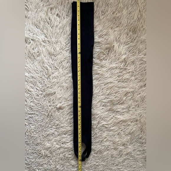 Zara ribbed stirrup leggings - Picture 3 of 6